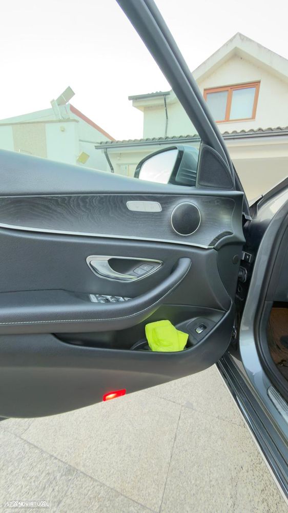 Mercedes-Benz E 220 2018 photo 3