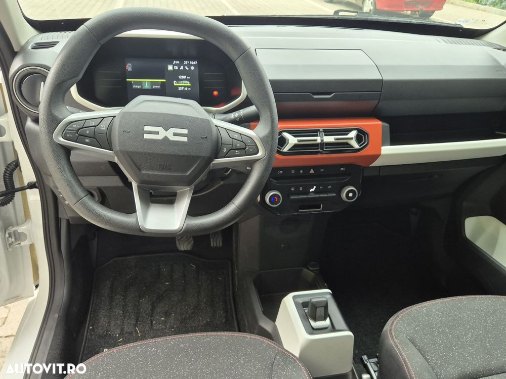 Dacia Spring Electric 45 Expression - 11
