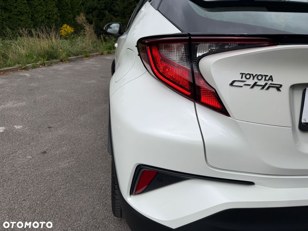 Toyota C-HR Business-Edition - 6