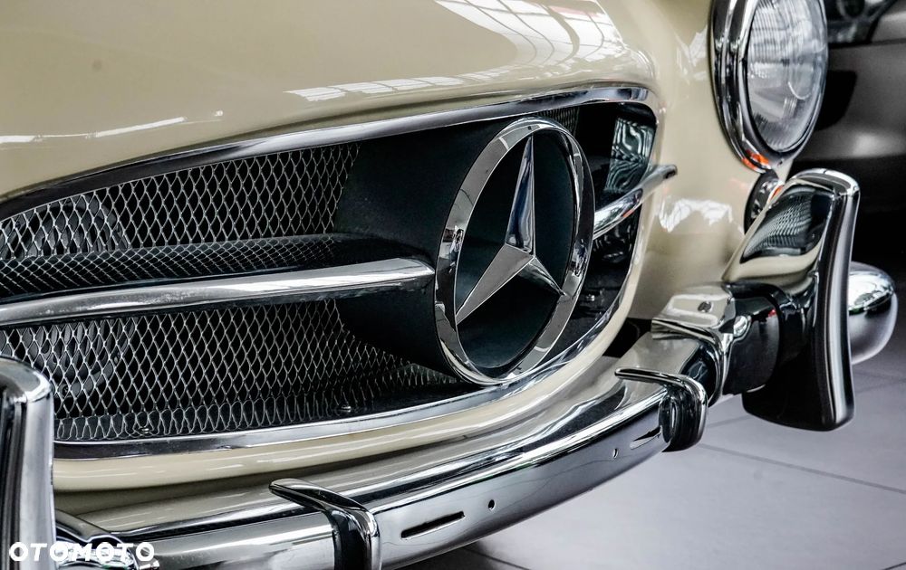 Mercedes-Benz SL - 5