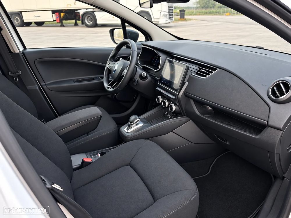 Renault Zoe - 7