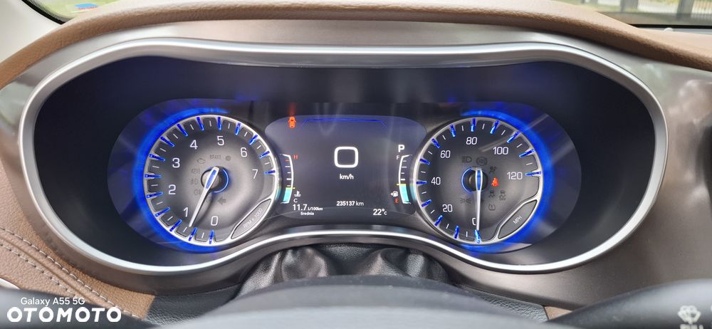 Chrysler Pacifica - 25