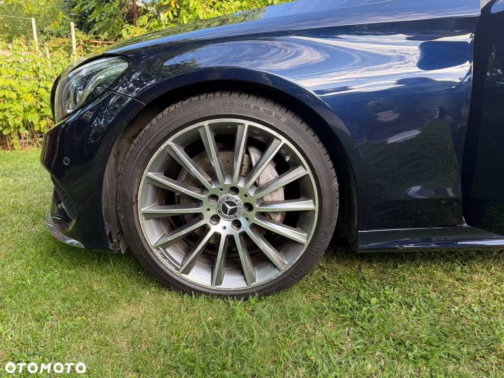 Mercedes-Benz Klasa C 200 4-Matic 9G-Tronic - 22