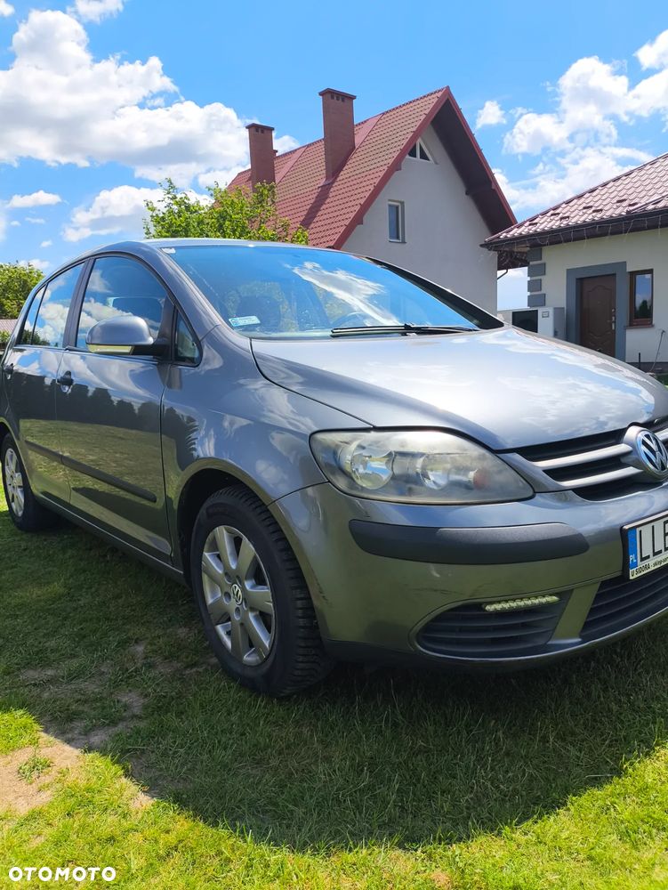 Volkswagen Golf - 17