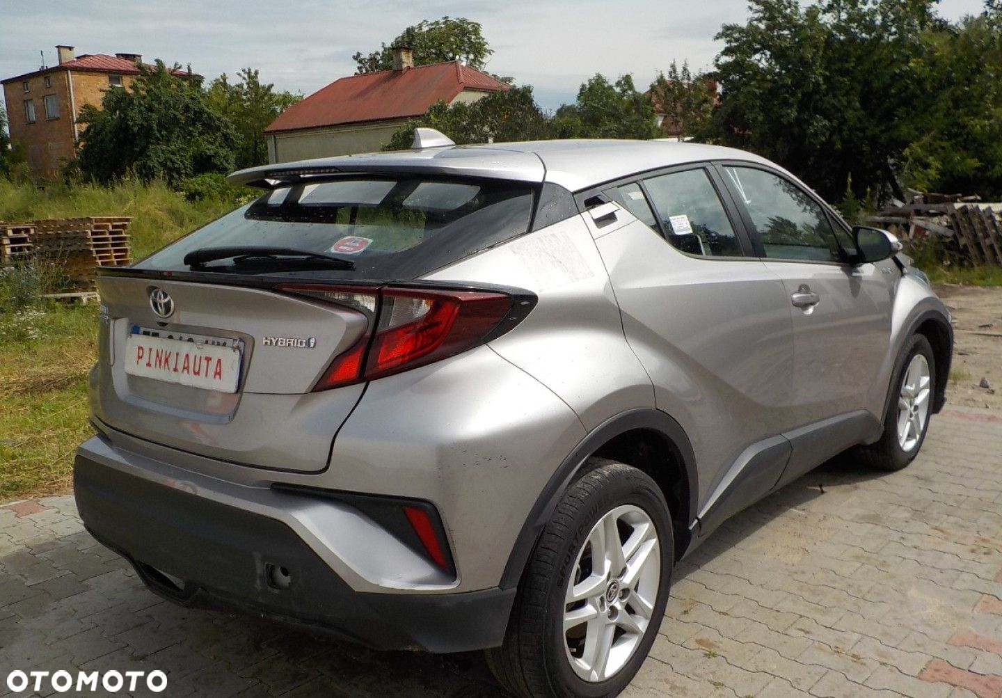 Toyota C-HR - 12