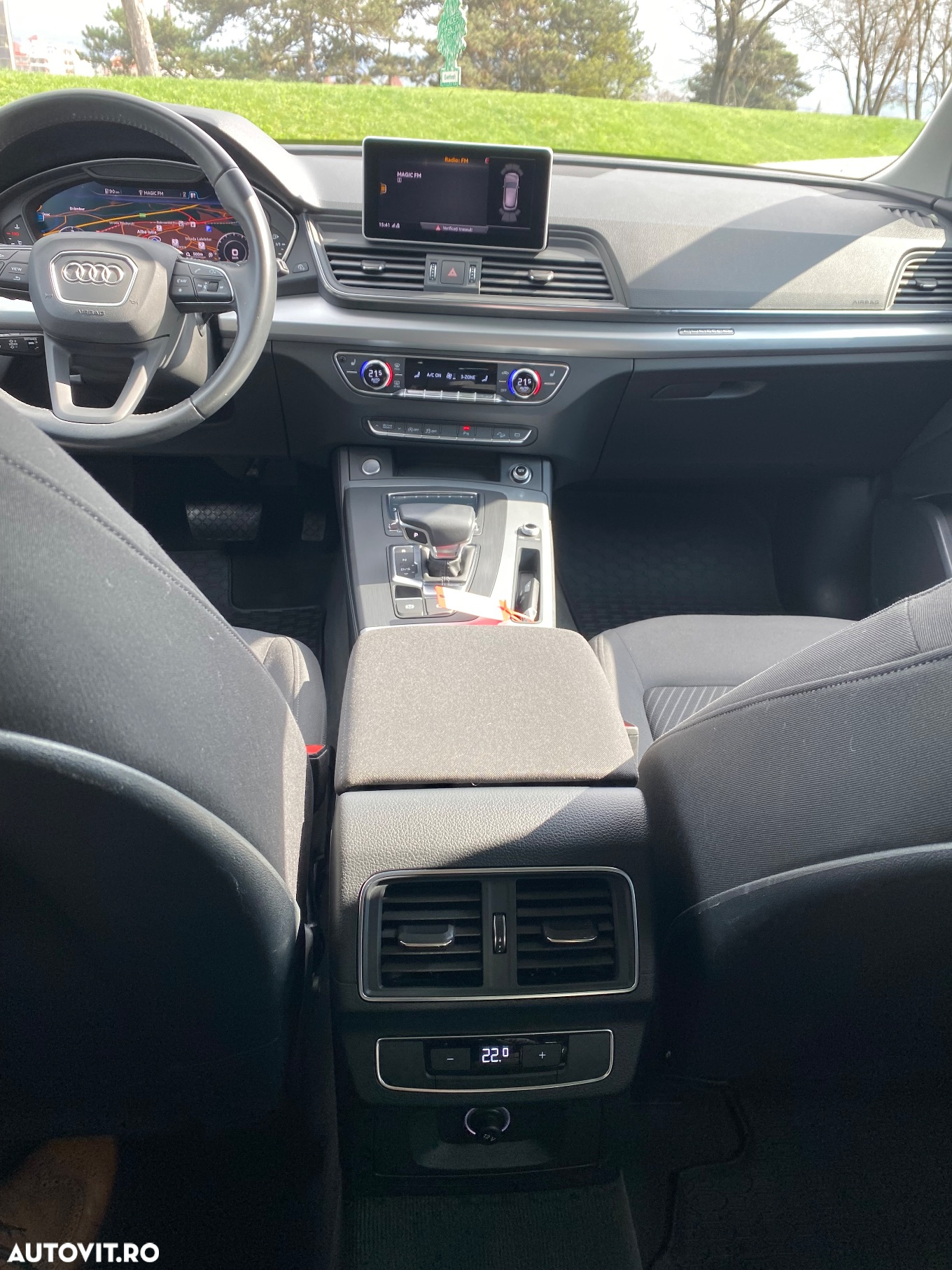 Audi Q5 2.0 40 TDI quattro S tronic Design - 9