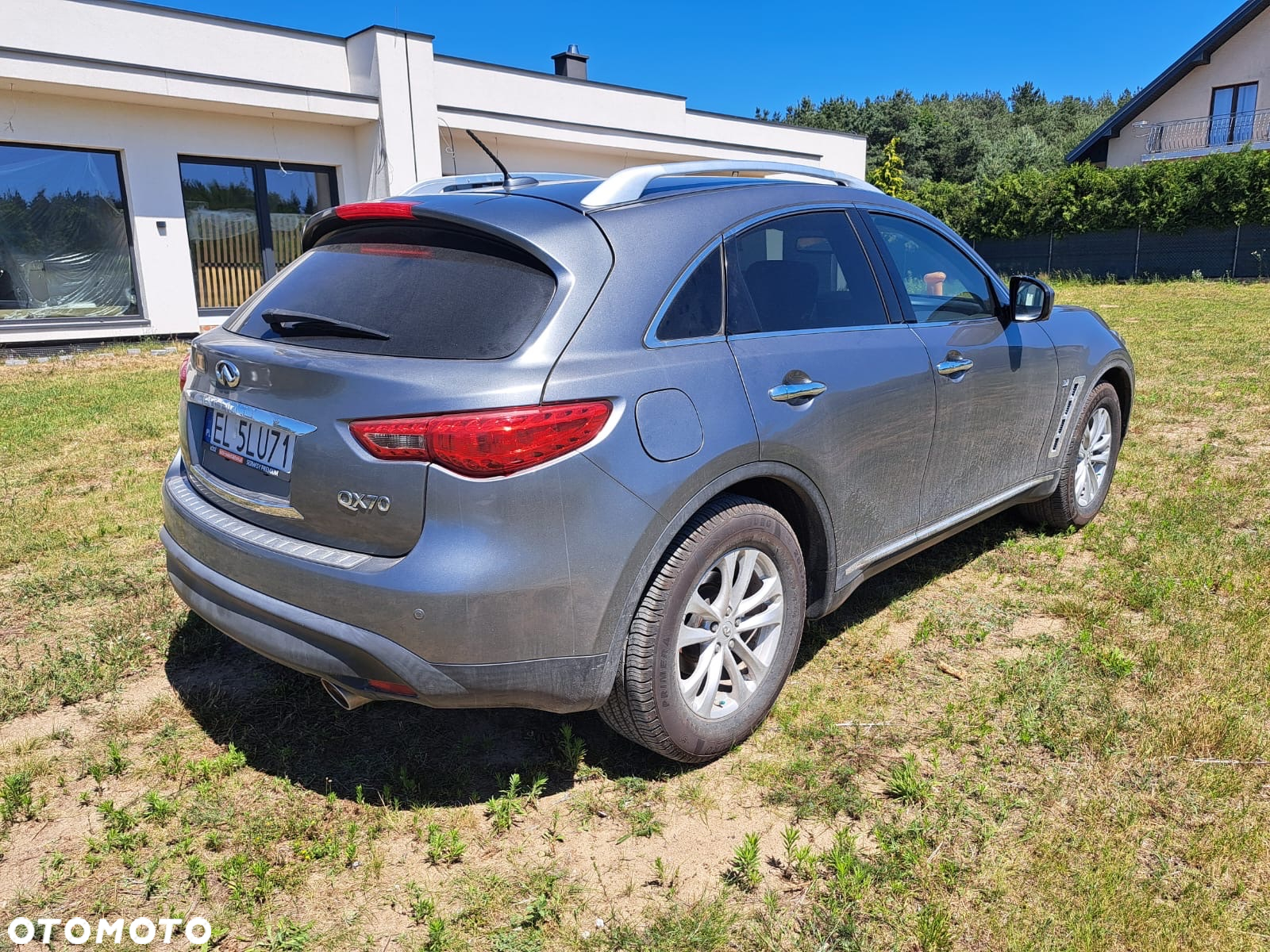 Infiniti QX70 3.7 AWD S - 3