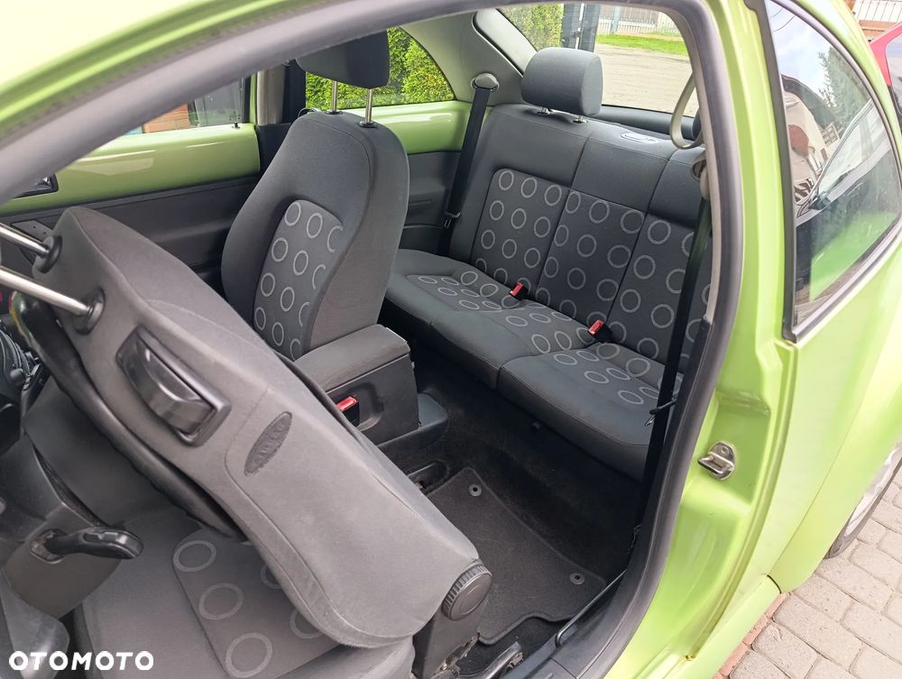 Volkswagen New Beetle 1.9 TDI - 9