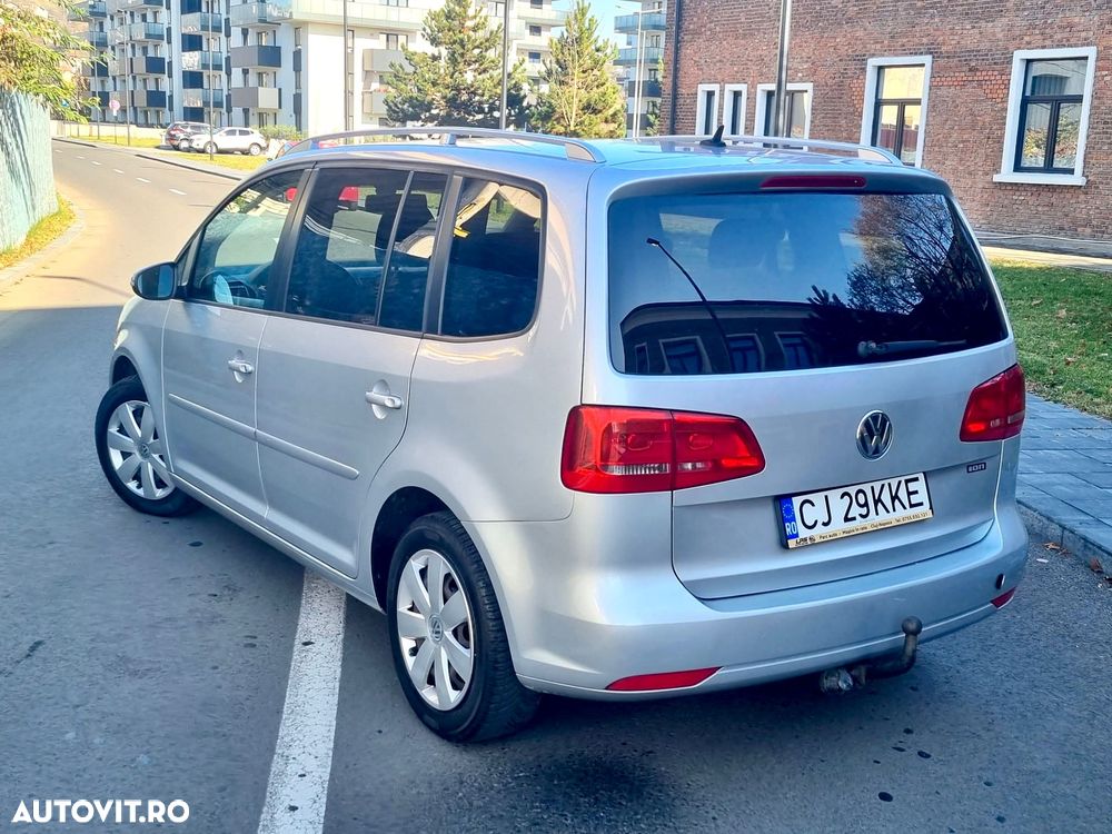 Volkswagen Touran 1.6 TDI DPF Comfortline - 6