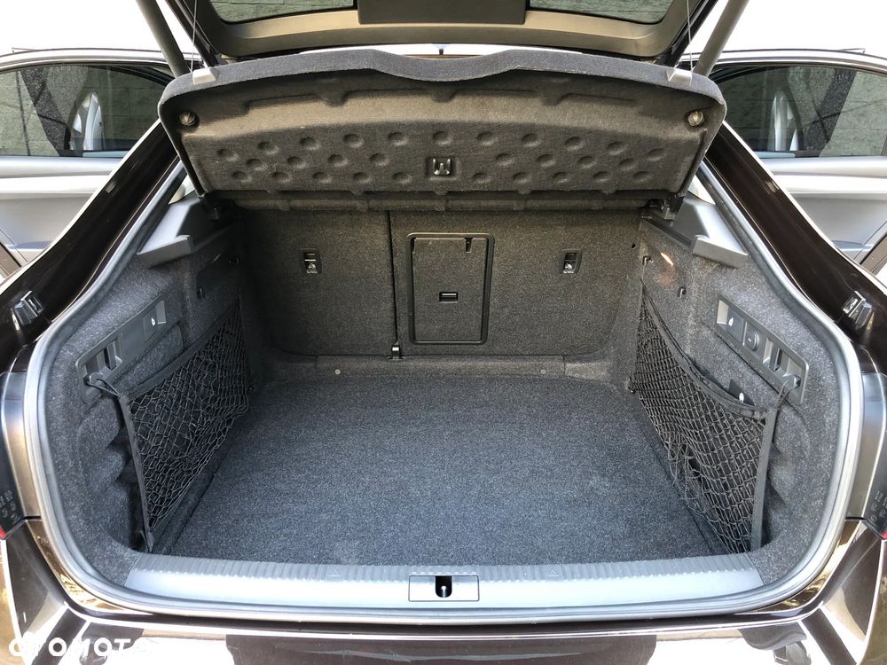 Skoda Superb 2.0 TDI Style DSG - 10