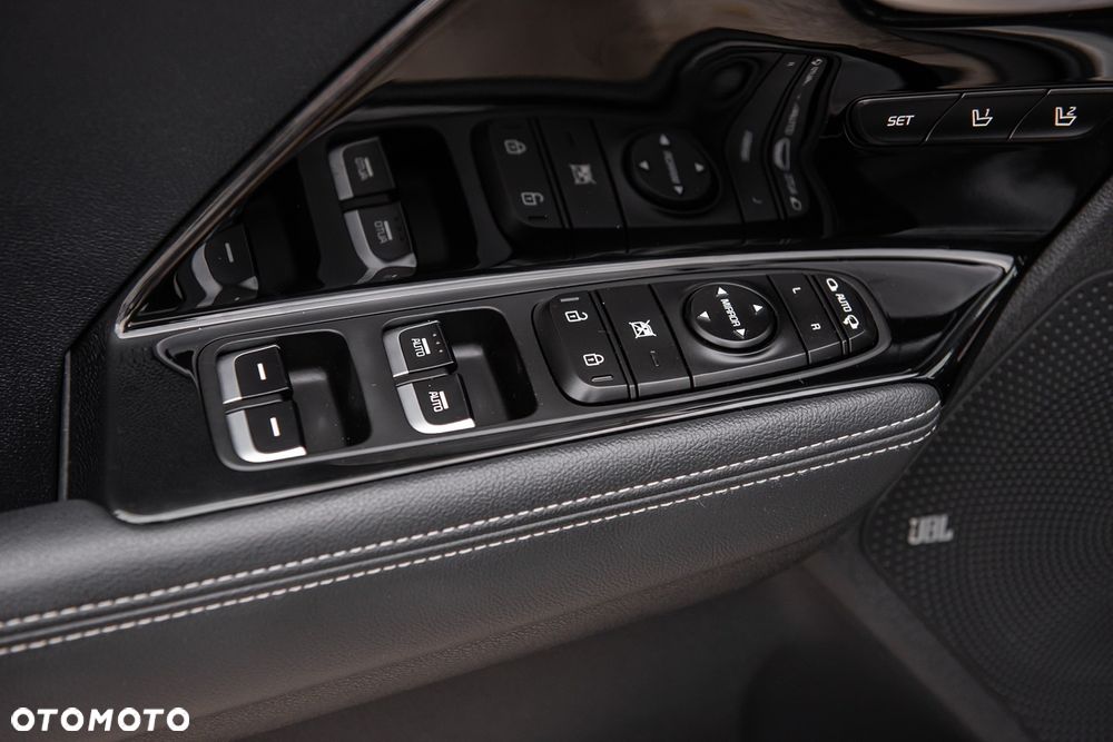 Kia Niro 1.6 GDI Plug-in Hybrid XL - 18