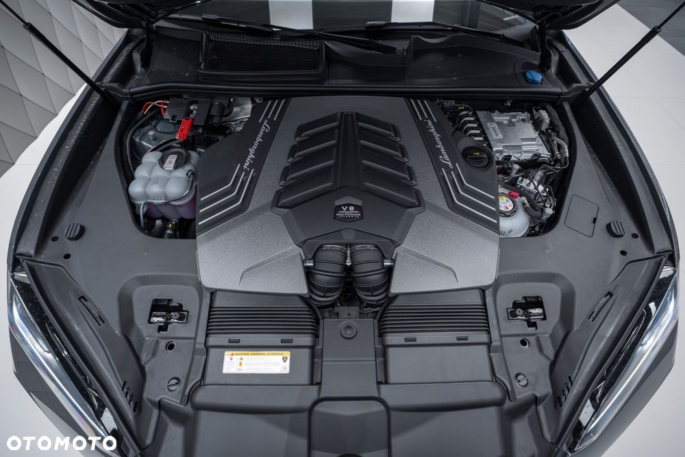 Lamborghini Urus - 32