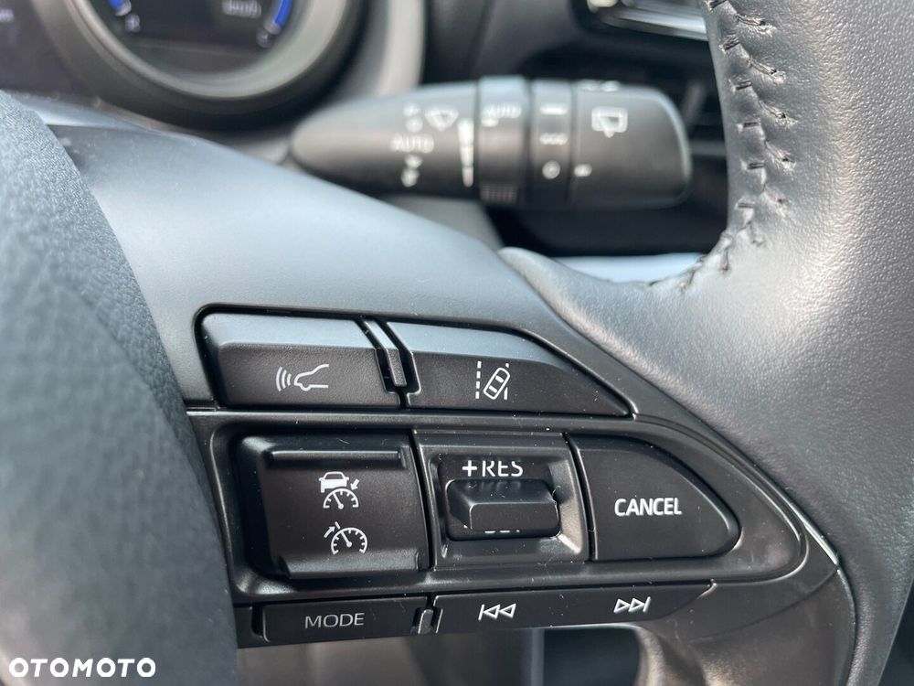 Toyota Yaris Cross Hybrid 1.5 Comfort - 25