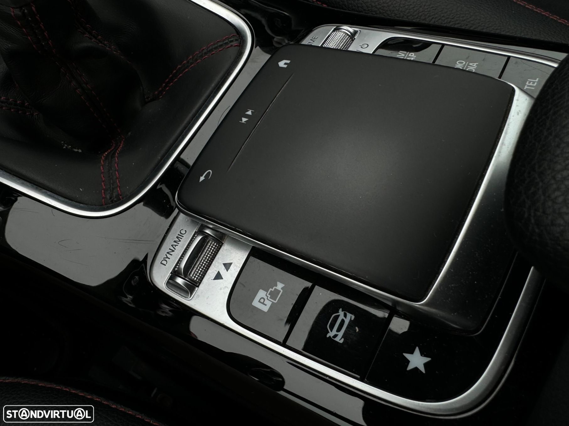 Mercedes-Benz CLA 180 d Shooting Brake AMG Line - 29