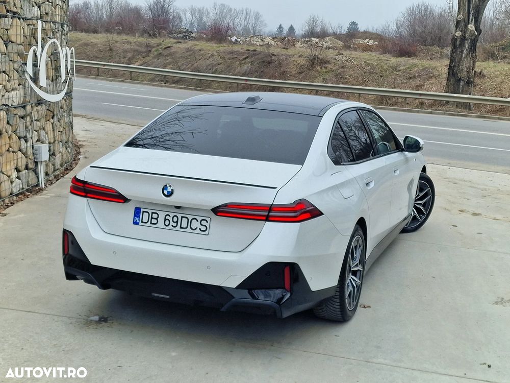 BMW Seria 5 520i Aut. - 15