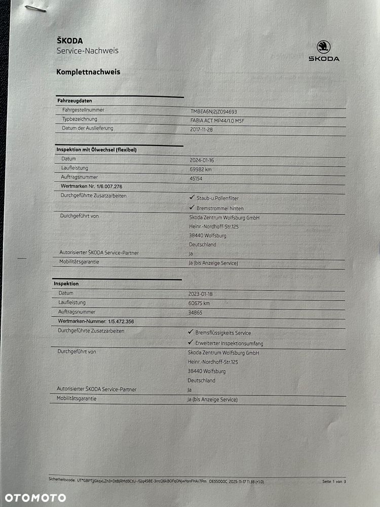 Skoda Fabia 1.0 MPI Cool Edition Red & Grey - 40