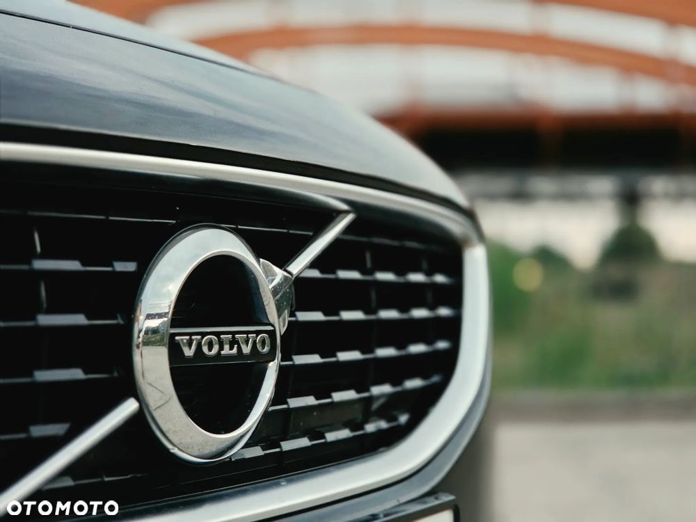 Volvo V40 T3 Drive-E R-Design Momentum - 26