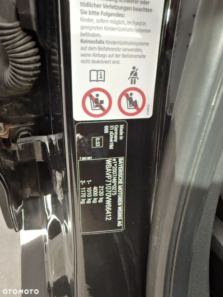 BMW X1 xDrive18d xLine - 31