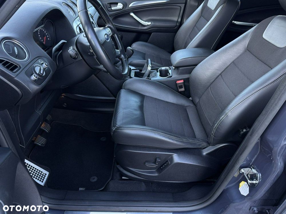 Ford S-Max 2.0 TDCi DPF Titanium X - 18