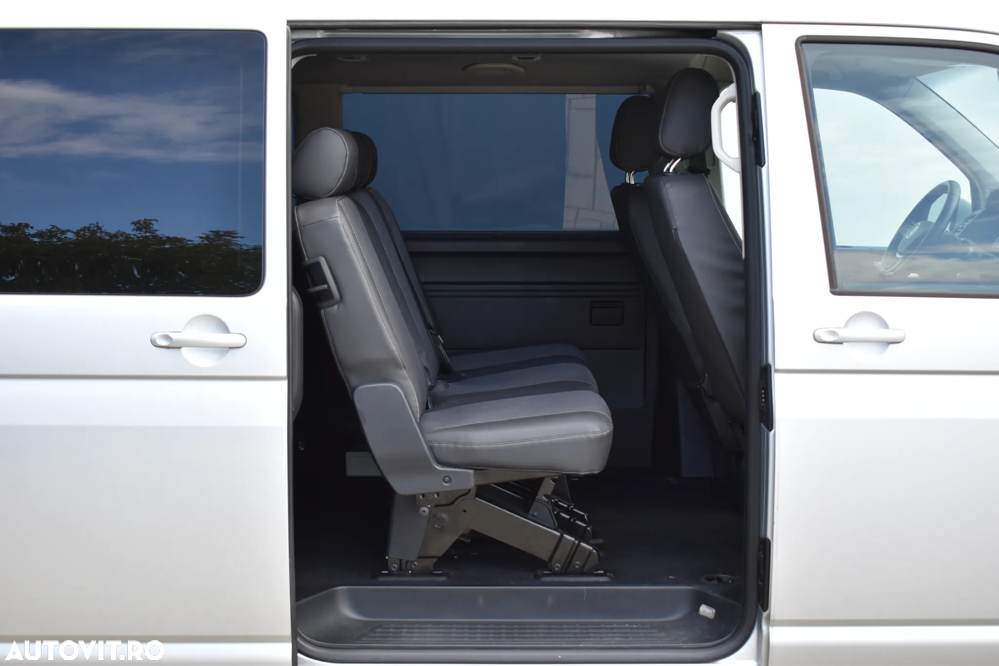 Volkswagen Caravelle T6 2.0 TDI LR Comfortline DSG - 5