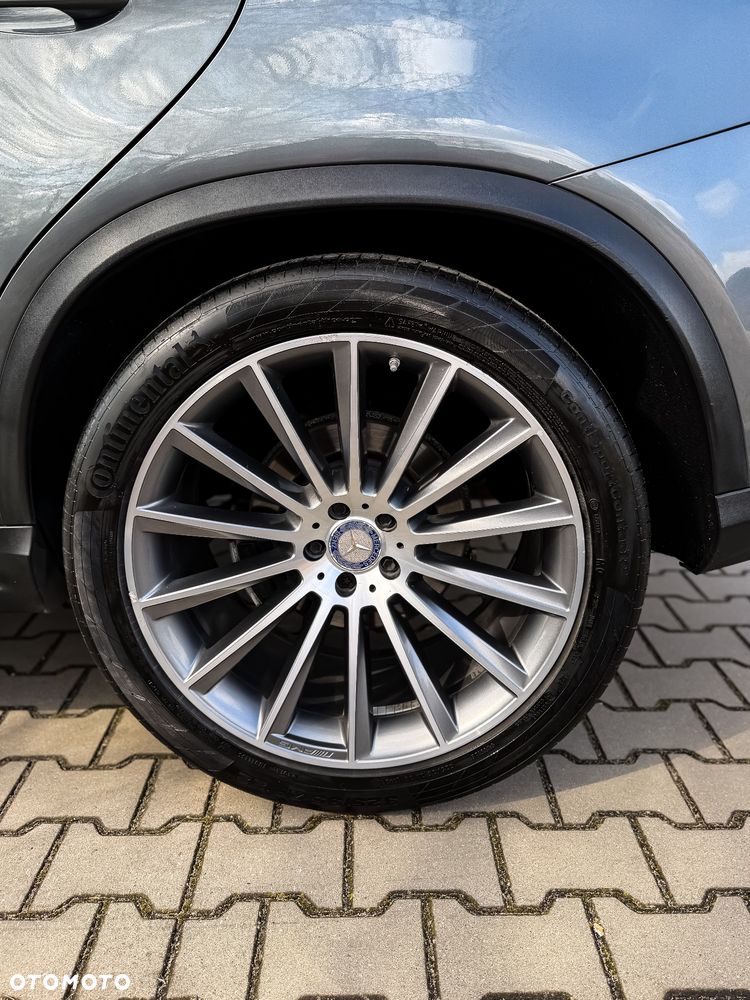 Mercedes-Benz GLE 350 d 4Matic 9G-TRONIC AMG Line - 20