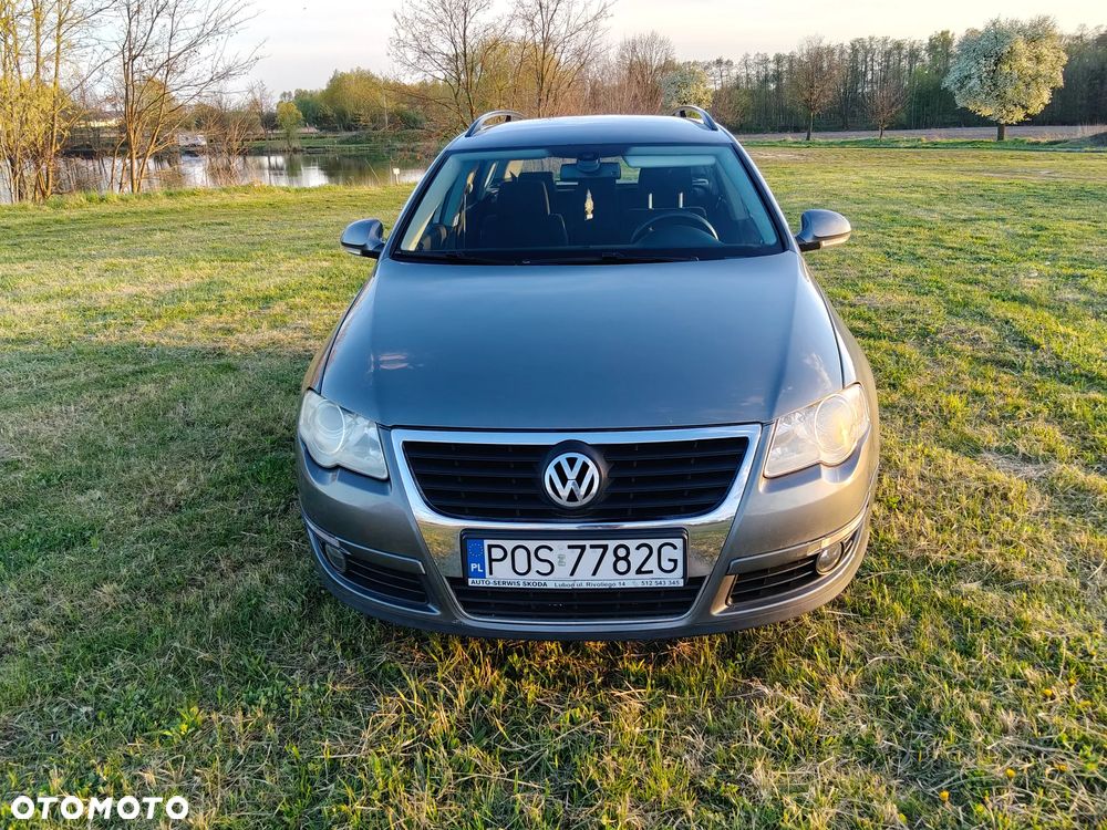 Volkswagen Passat 2.0 TDI Trendline - 10