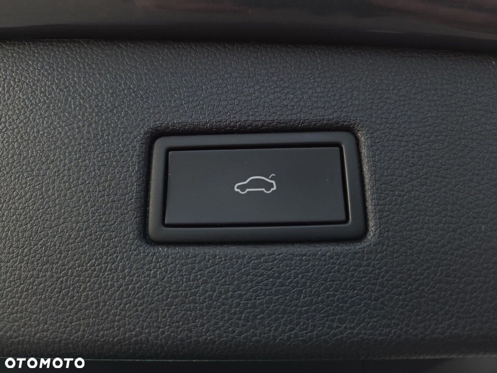 Volkswagen Tiguan 2.0 TDI SCR 4Mot R-Line DSG - 27