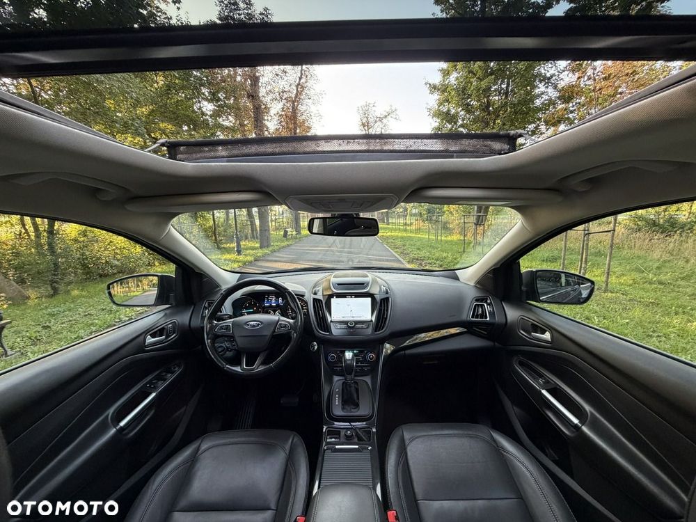 Ford Kuga - 37