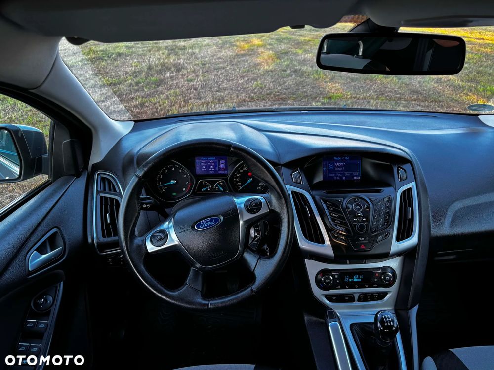 Ford Focus 1.0 EcoBoost 99g Start-Stopp-System SYNC Edition - 18