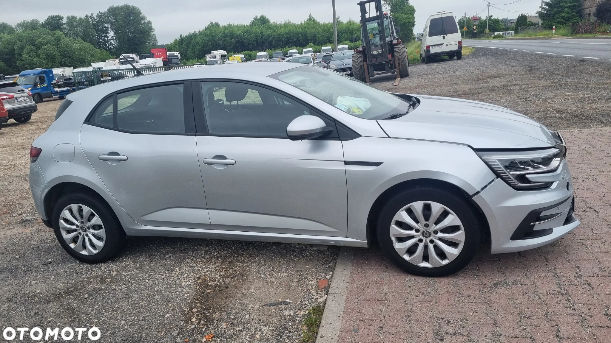 Renault Megane 1.5 Blue dCi Business - 2
