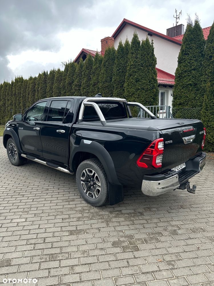 Toyota Hilux 2.8 D-4D Double Cab SR5 4x4 - 2