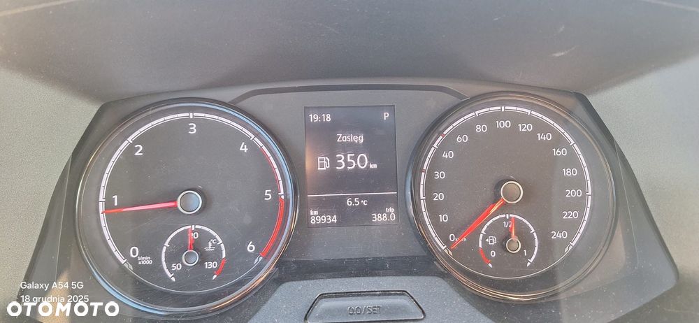 Volkswagen Caravelle 2.0 TDI L2 Trendline DSG - 12
