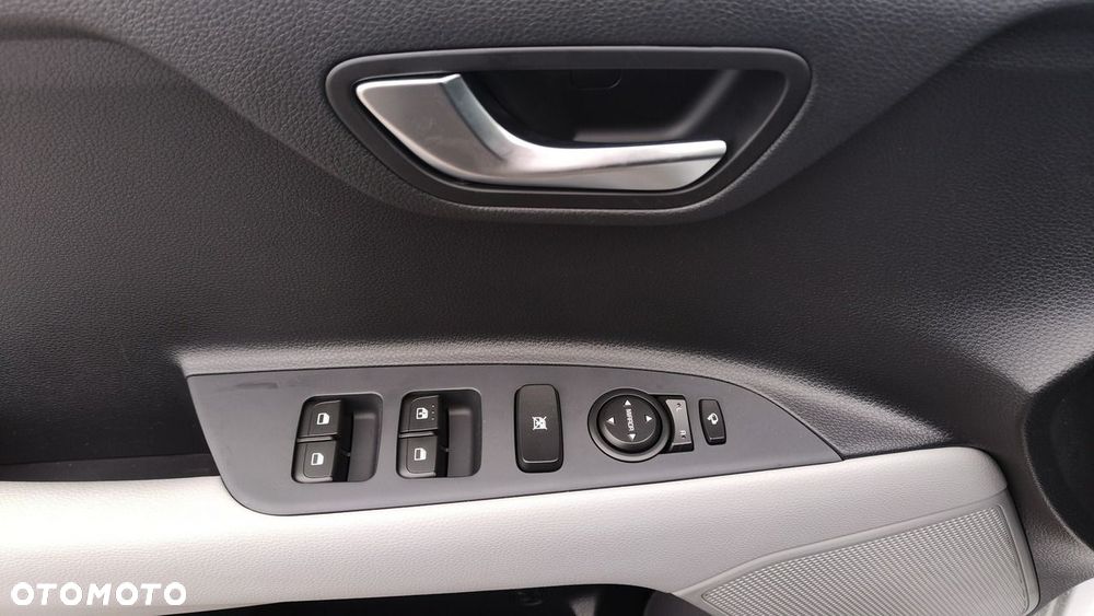 Kia Stonic - 10