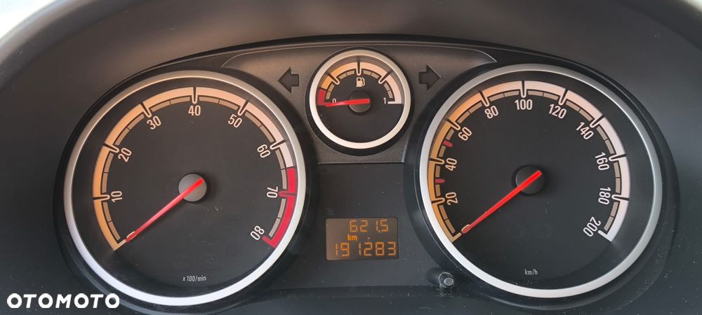 Opel Corsa 1.4 16V Enjoy - 7