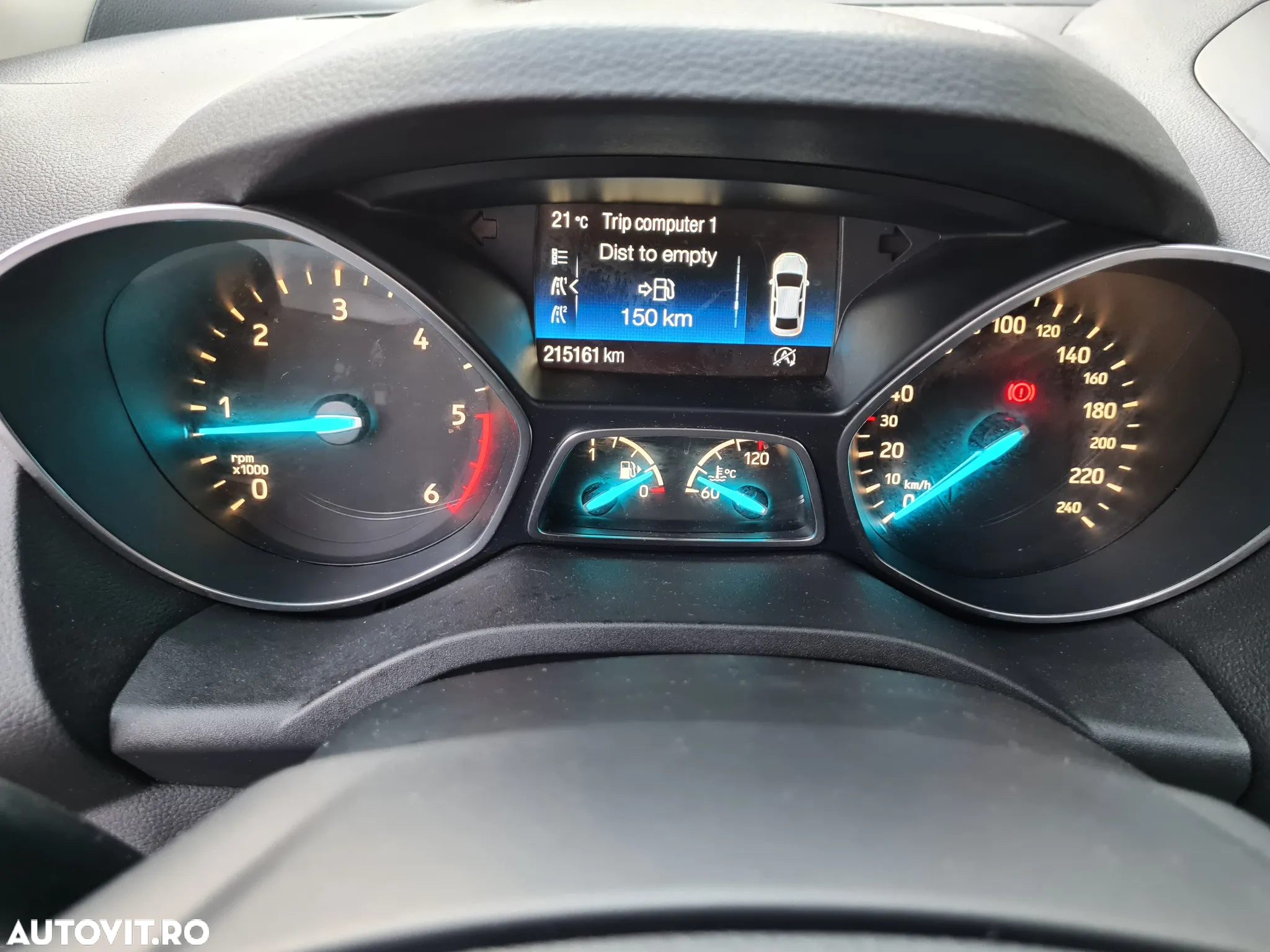 Ford Kuga 1.5 TDCi 2WD Trend - 19