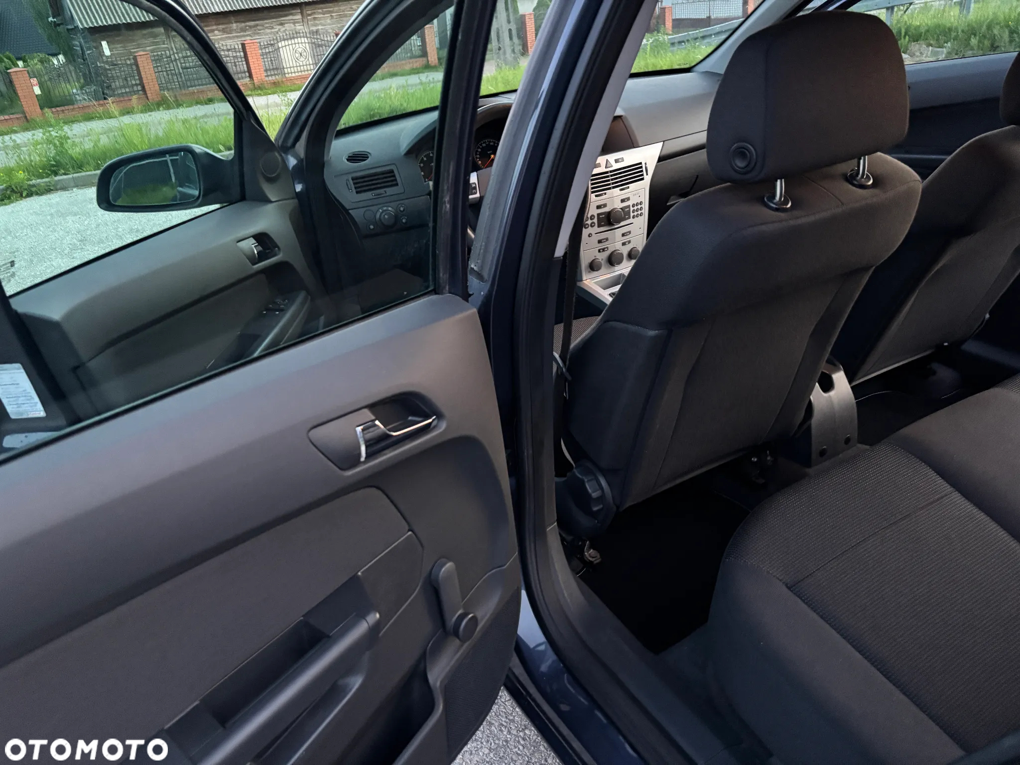 Opel Astra 1.4 Edition Plus - 22
