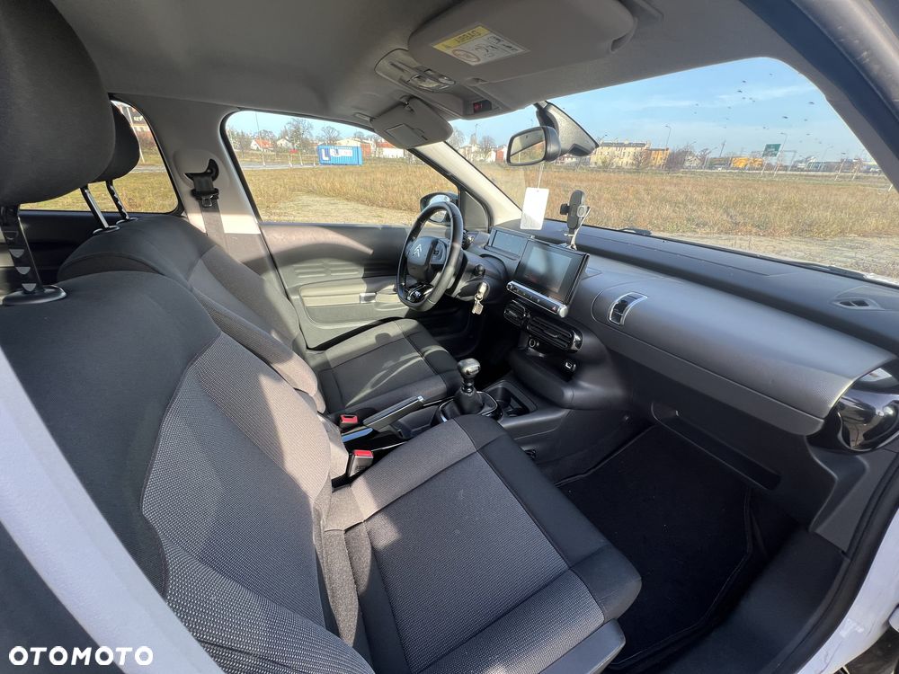 Citroën C4 1.2 PureTech Feel - 4