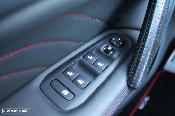 Peugeot 308 1.6 e-THP GT - 27