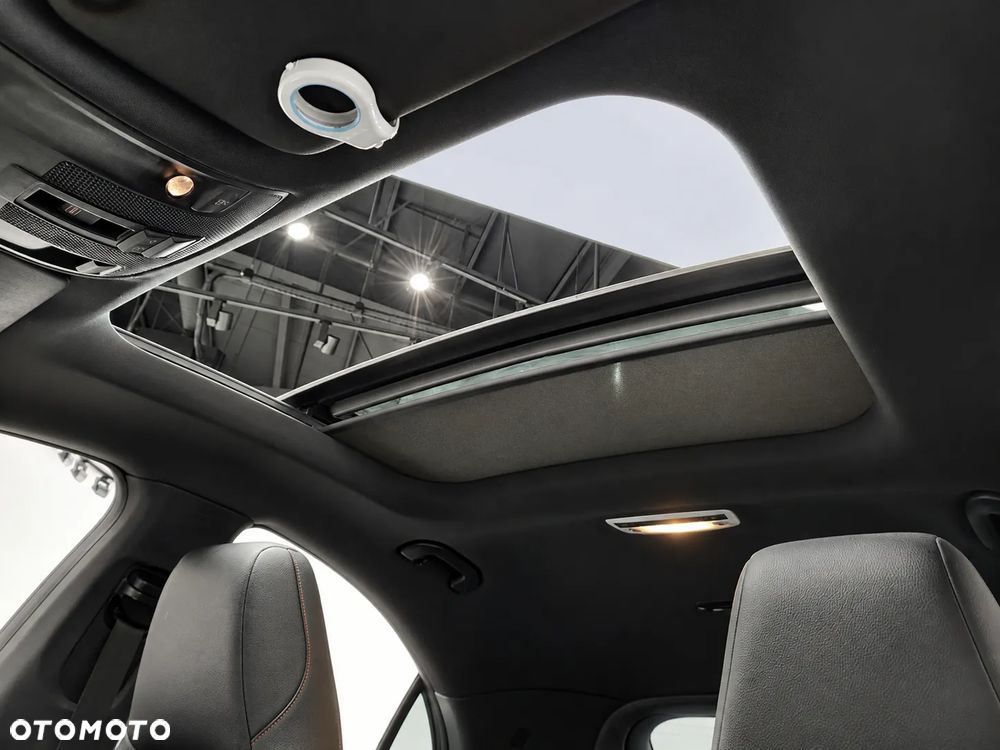 Mercedes-Benz CLA 250 4Matic 7G-DCT AMG Line - 28