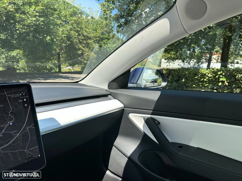 Tesla Model 3 Long Range AWD Dual Motor - 26