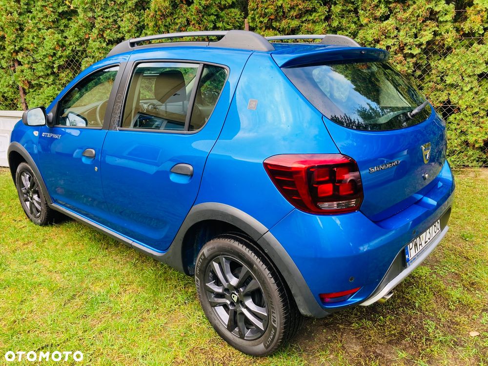Dacia Sandero Stepway Blue dCi 95 Celebration - 2