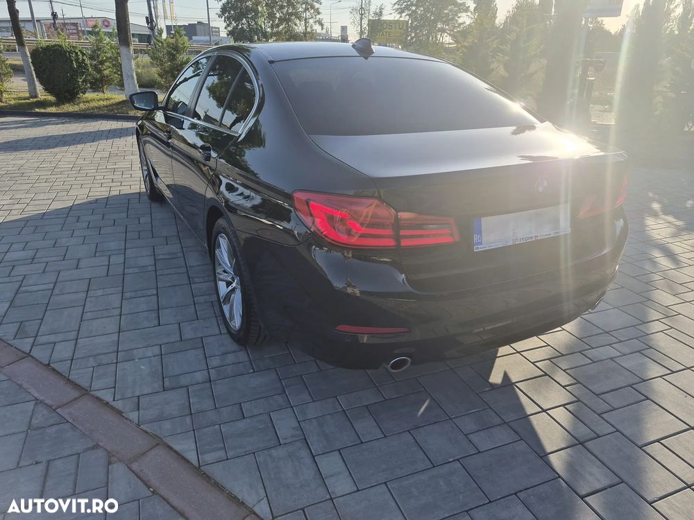 BMW Seria 5 520d AT MHEV - 4
