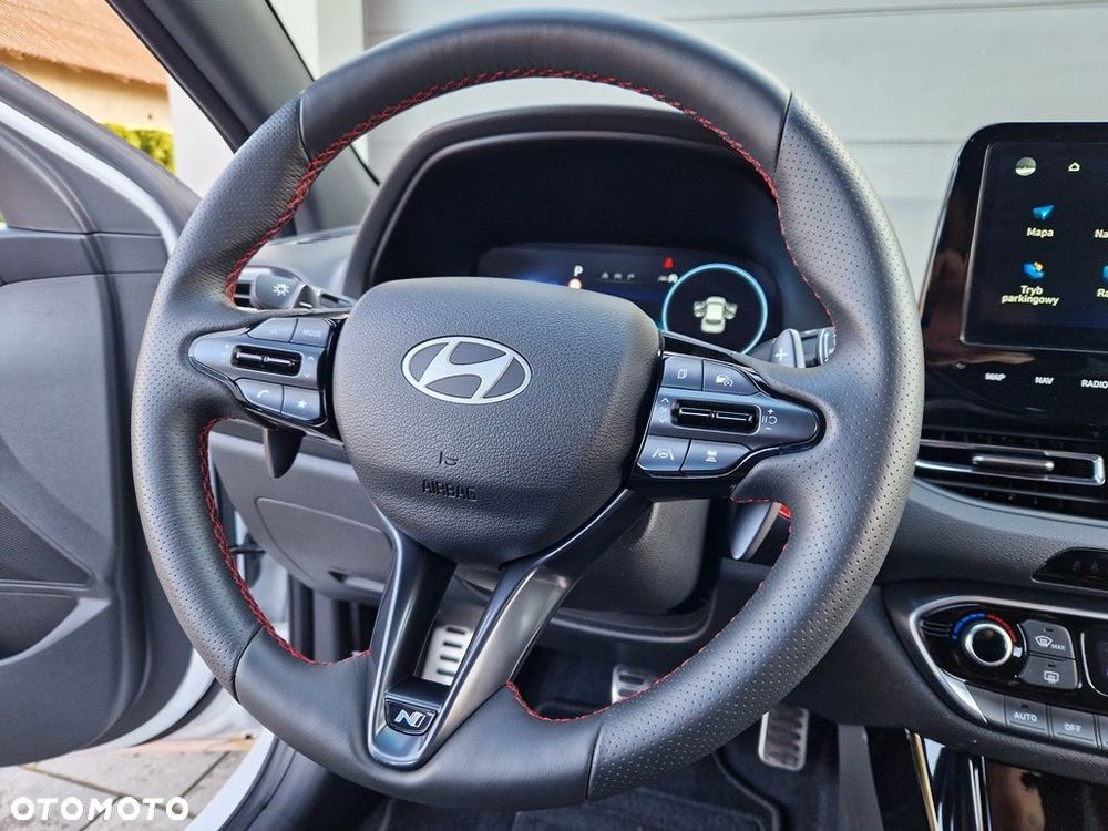 Hyundai i30 1.5 T-GDI 48V-Hybrid DCT Advantage - 19