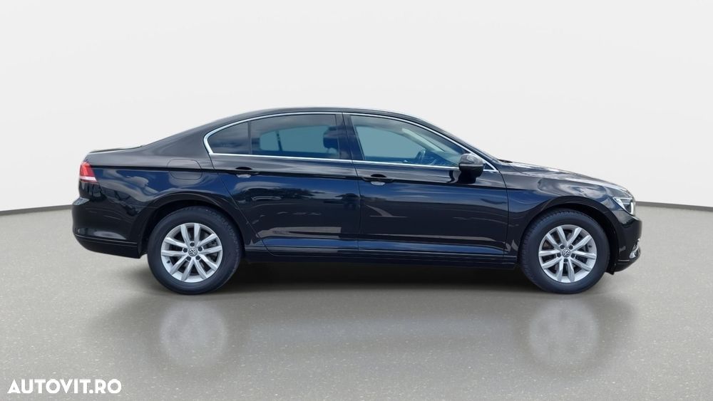 Volkswagen Passat 2.0 TDI Comfortline - 6