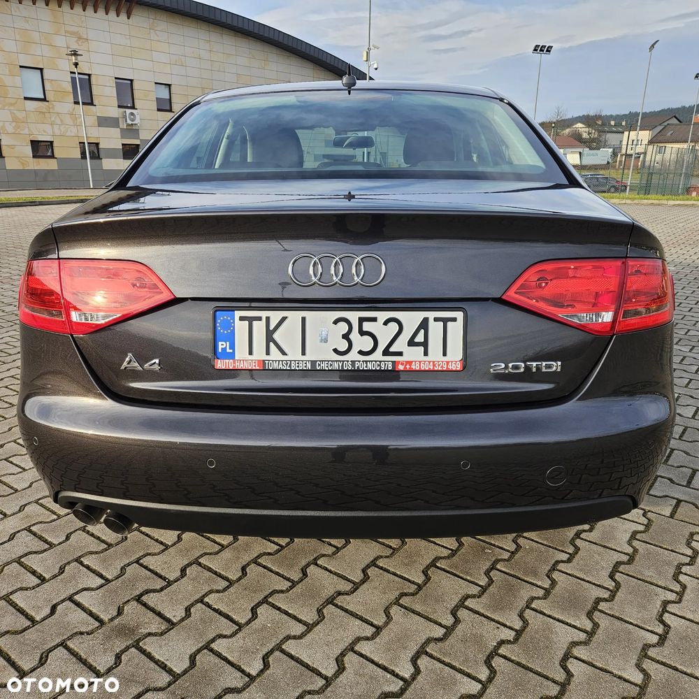 Audi A4 Avant 2.0 TDI DPF Ambiente - 8