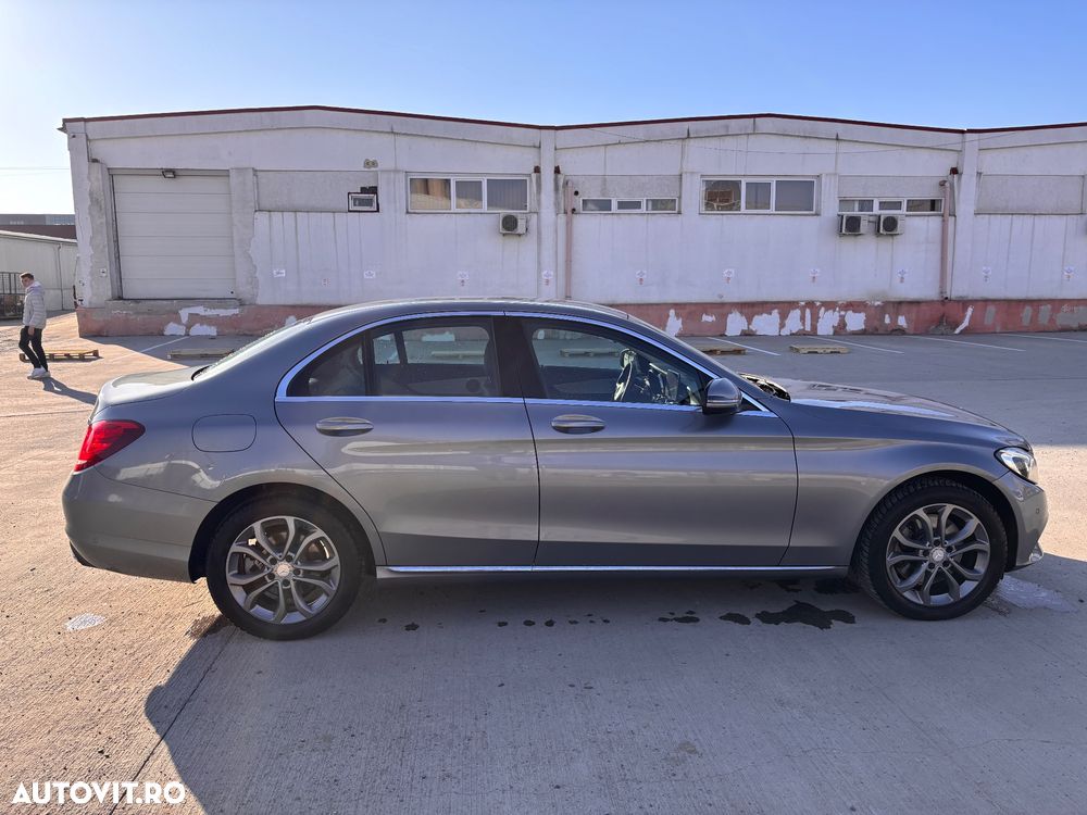 Mercedes-Benz C 250 BlueTec - 11