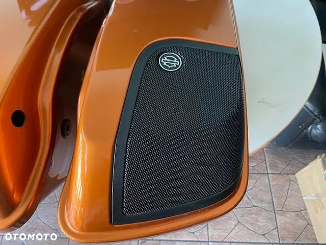 KUFRY KUFER PRAWY LEWY DŁUGI BOOM AUDIO GŁOŚNIKIHARLEY TOURING STREET GLIDE ROAD 14- - 3