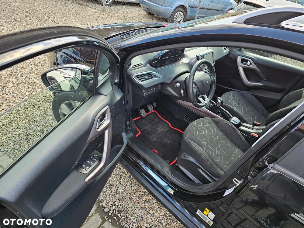 Peugeot 2008 PureTech 82 Style - 6