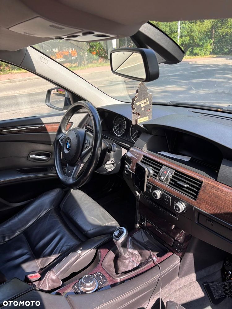 BMW Seria 5 520d Edition Exclusive - 20