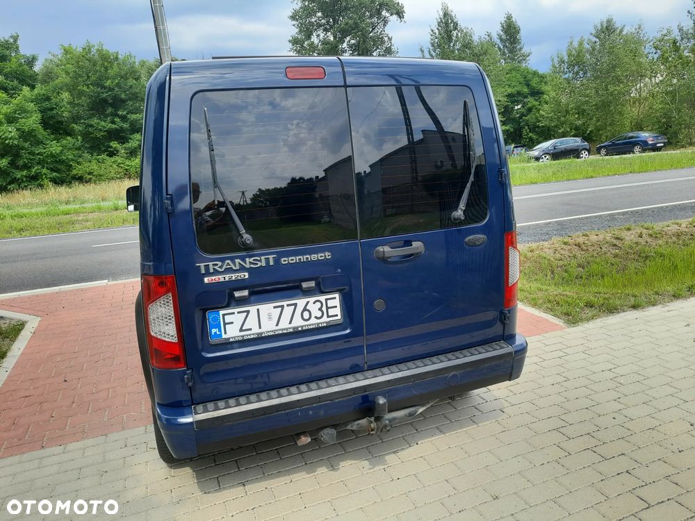 Ford Transit Connect - 8